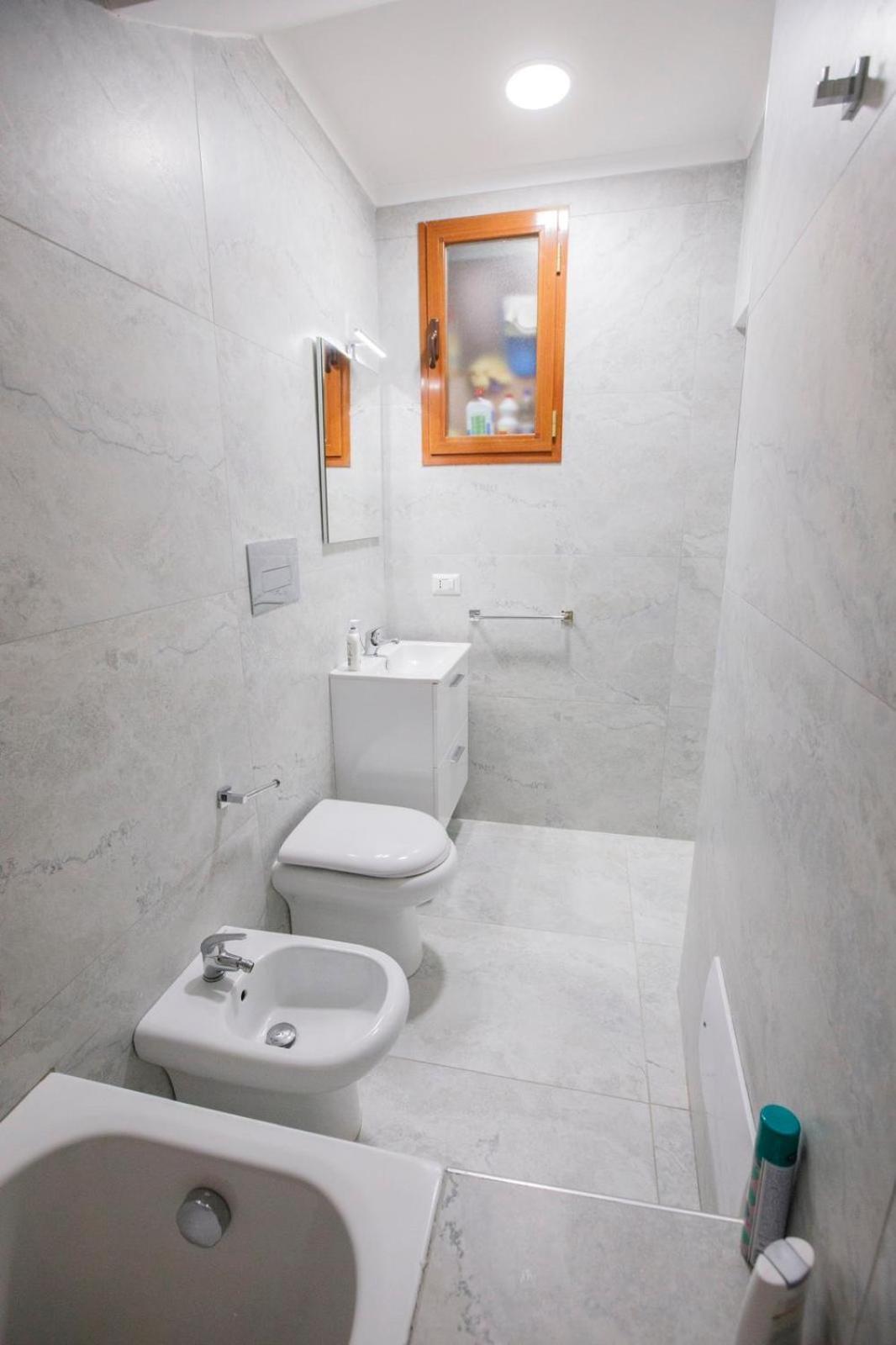 B&B Le Stanze Di Aurora Naples Extérieur photo